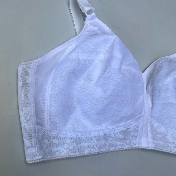 Playtex 18 Hour Ultimate Shoulder Comfort Wireless Bra 44D - Picture 2 of 7